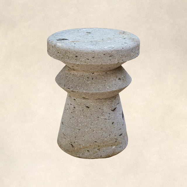 STOOL #08