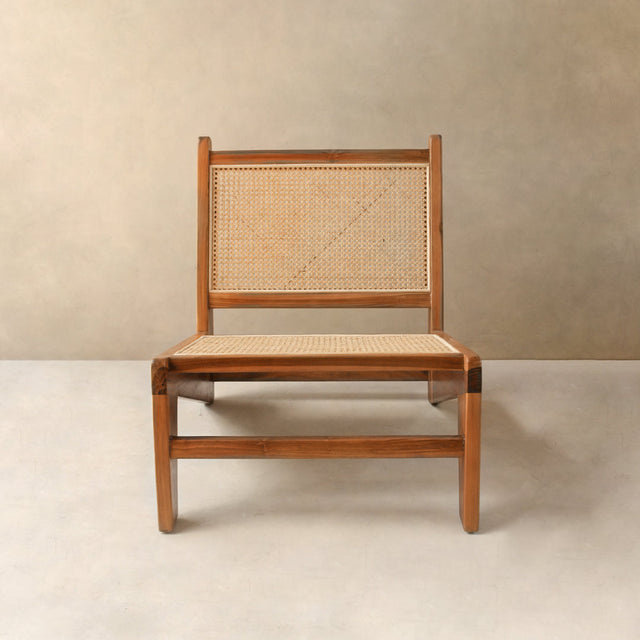 MAUVE CHAIR