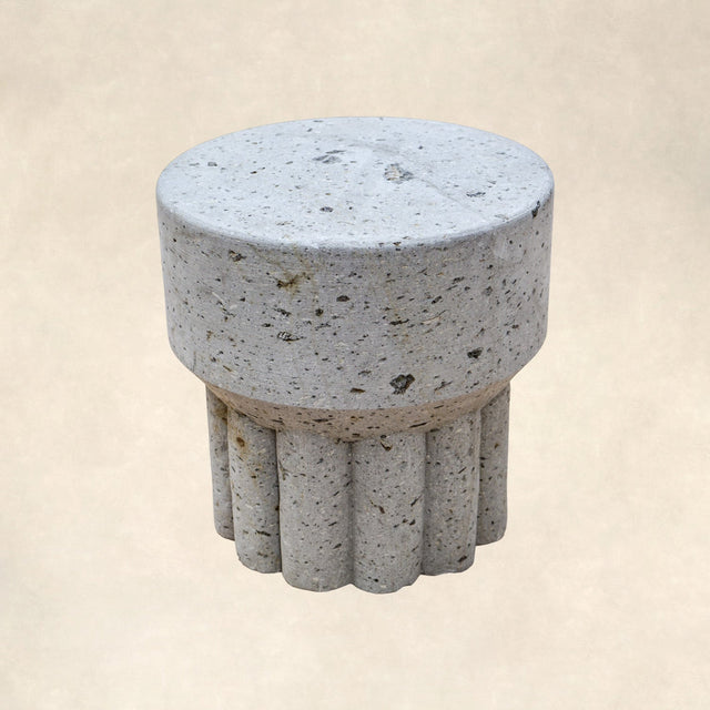 STOOL #04