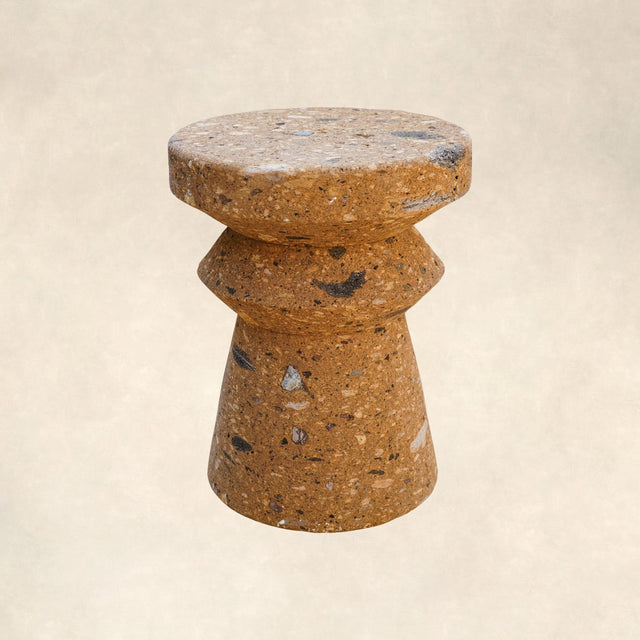 STOOL #08
