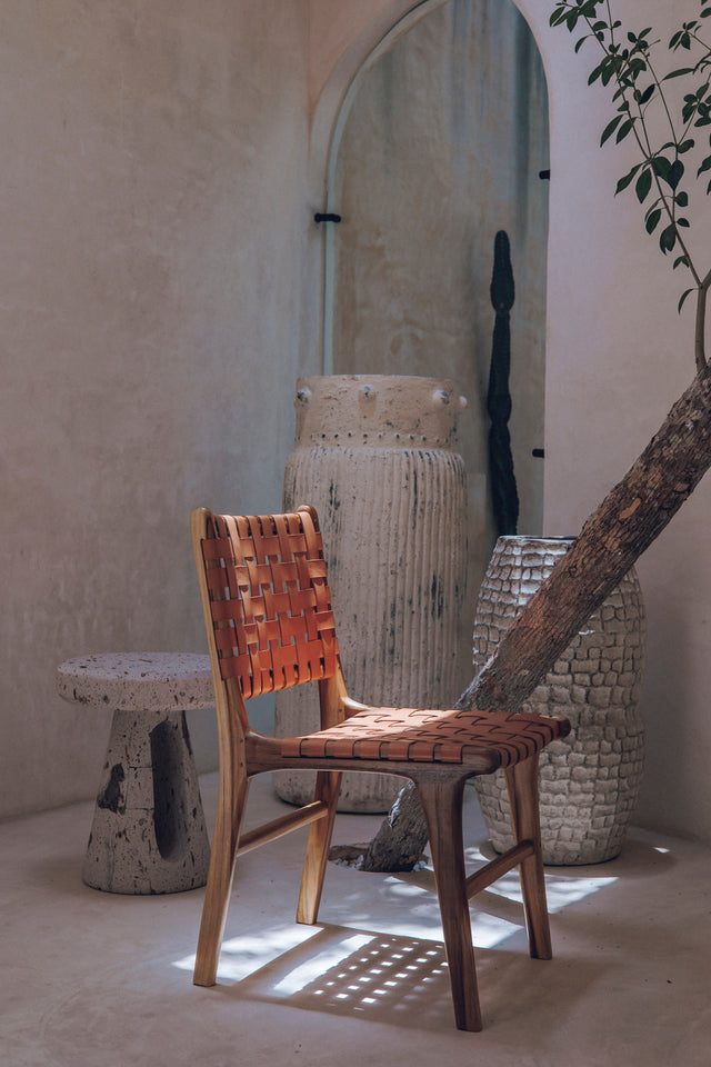 BONNET LEATHER CHAIR