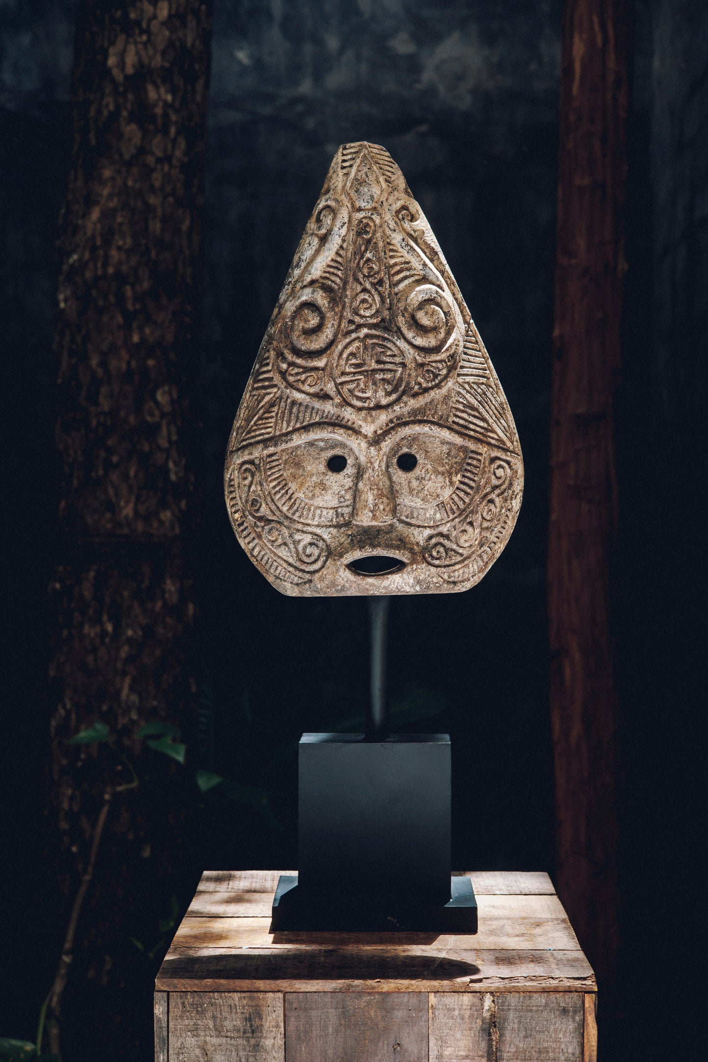 ESCULTURA RINA B25