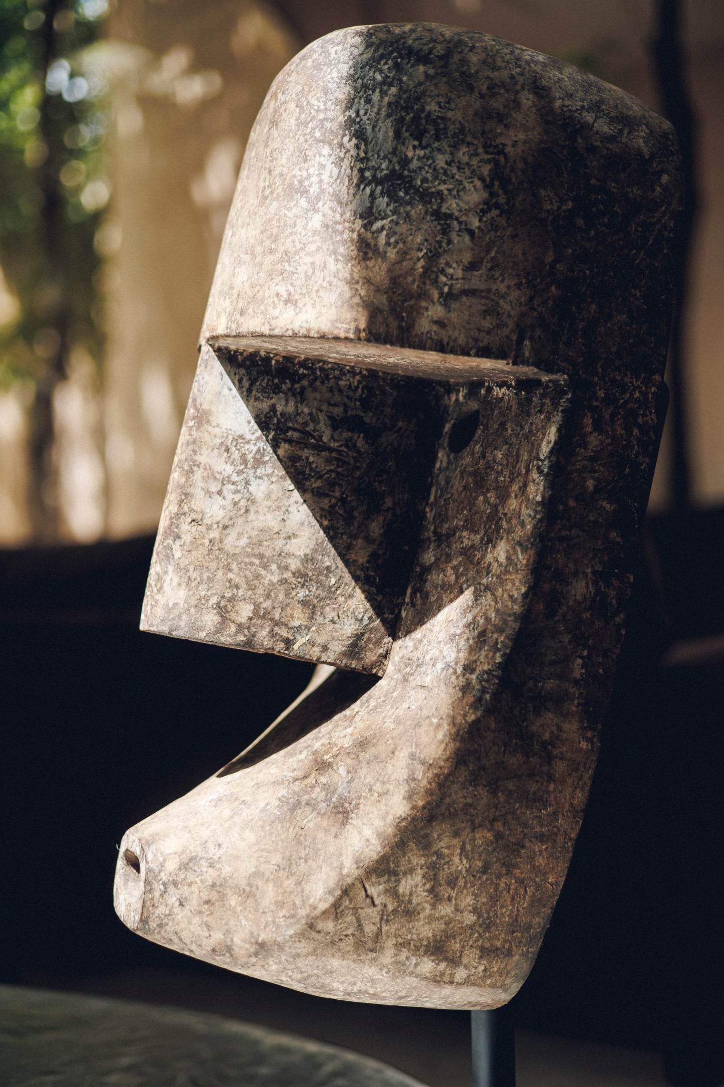 ESCULTURA SHAMIR B25