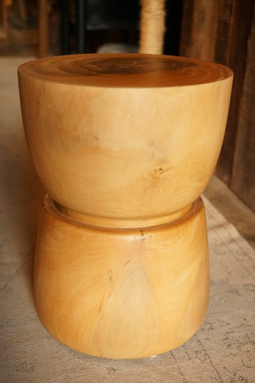 Stool Mark 04