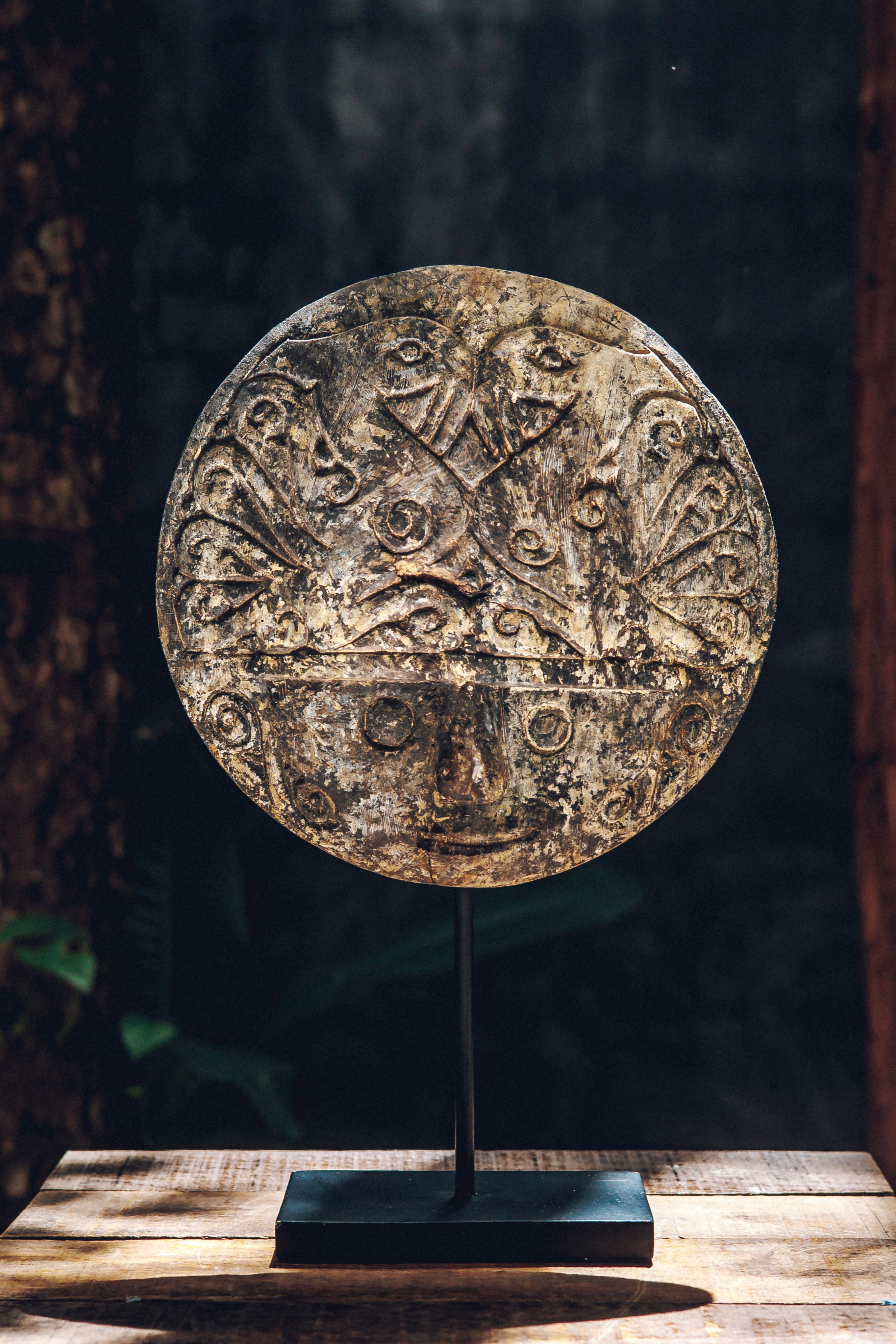 ESCULTURA RUSTAM B25