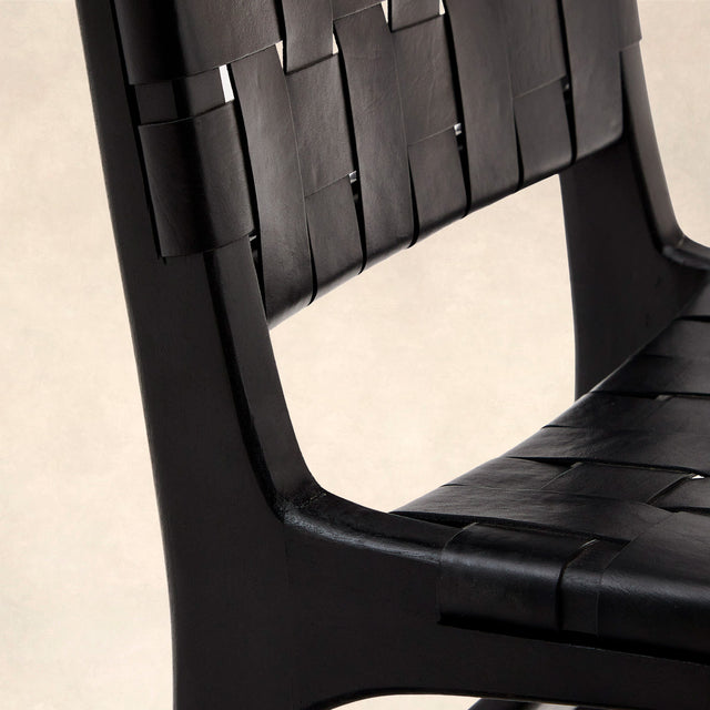 BONNET LEATHER CHAIR