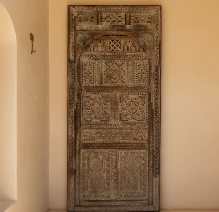 PUERTA 06