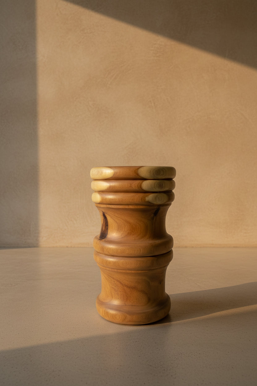 STOOL 27