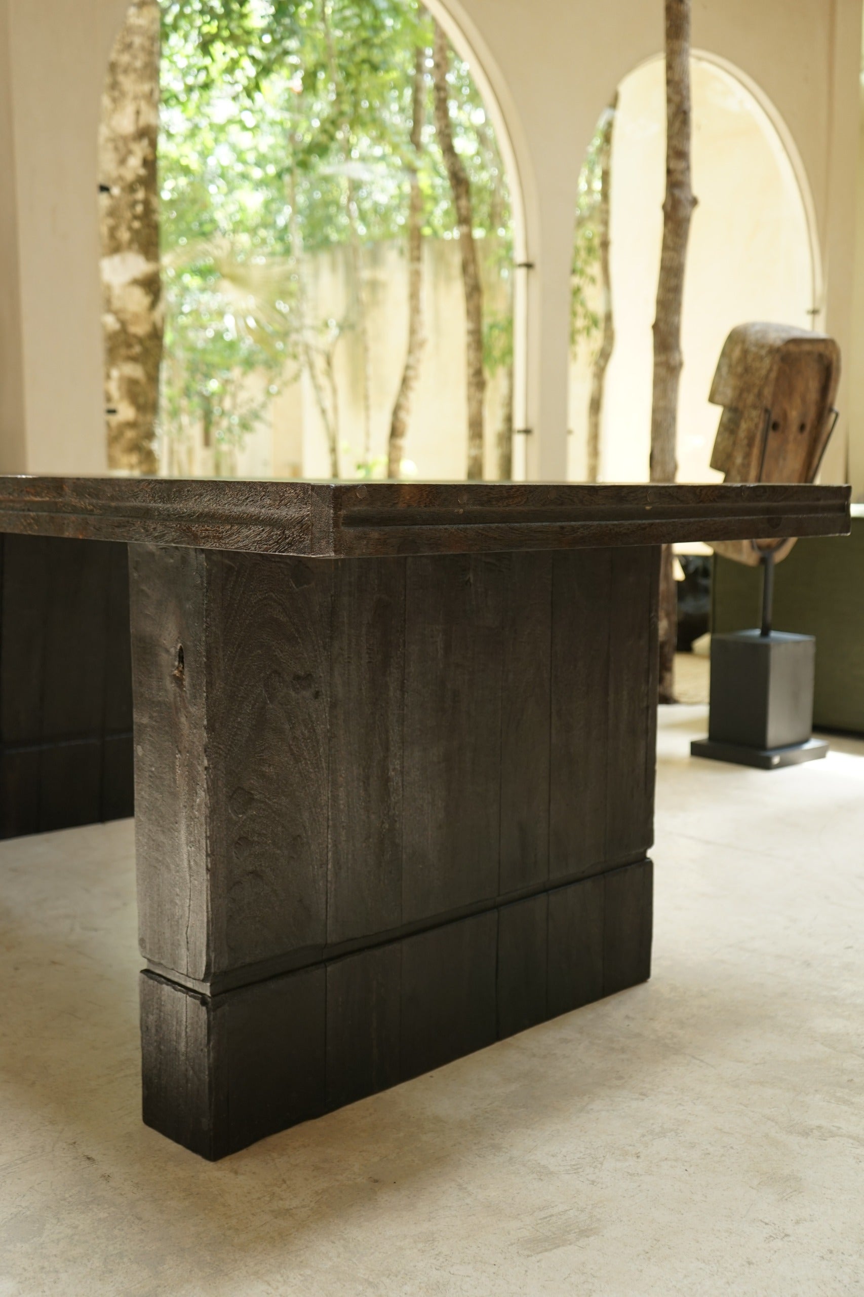 MESA ALTARE YAKISUGI