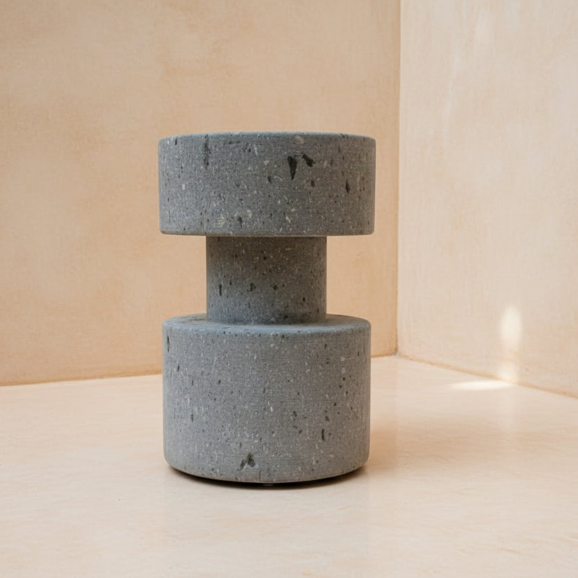 STOOL #01