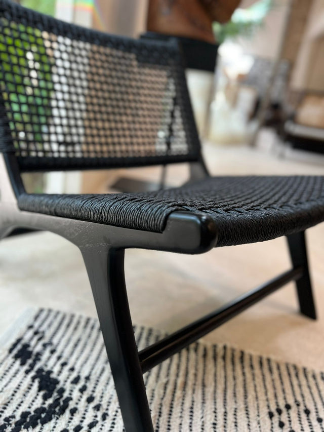 LONDON LAZY CHAIR BLACK POLYRATTAN