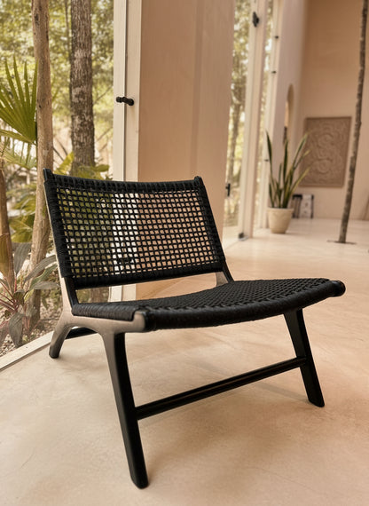 LONDON LAZY CHAIR BLACK POLYRATTAN