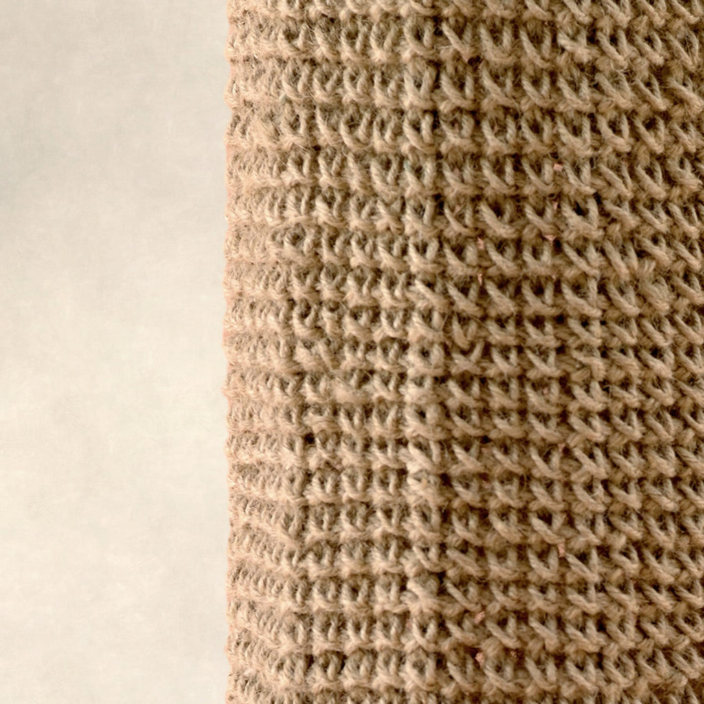 LÁMPARA DE MESA HENEQUEN TAU